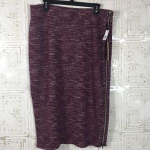 Halogen | Pencil Skirt‎ Side Zipper